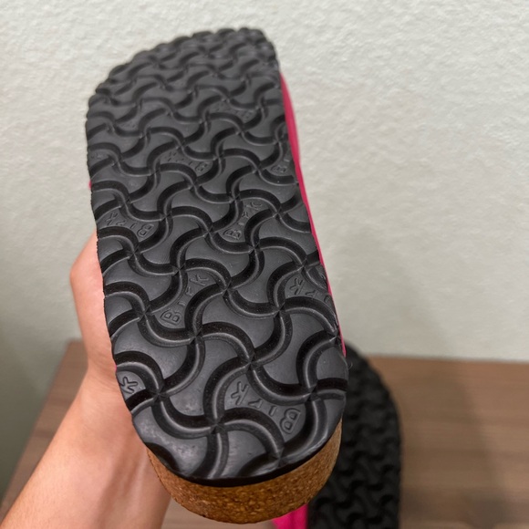 Birkenstock | Hot Pink Soft Footbed 37Narrow - Picture 5 of 6